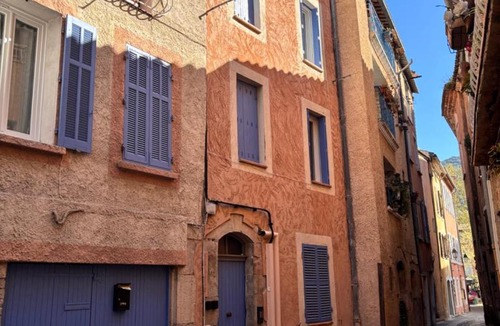 Belgentier Apartment | Solea Cocon Cinéma Popcorn Café d'accueil