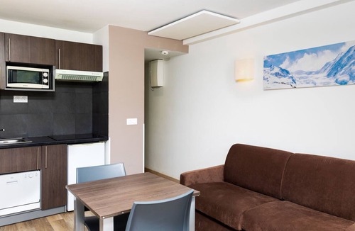 Les Menuires Apartment | Sowell Résidences Pierre Blanche by Interhome