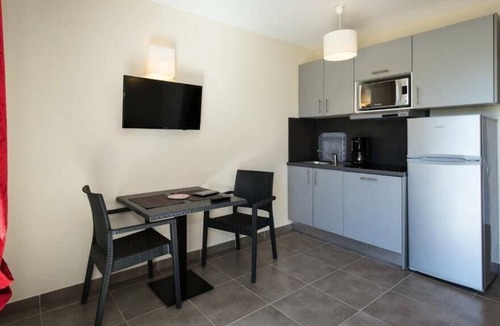Les Restanques Apartment | SOWELL RÉSIDENCES Les Perles de Saint Tropez**** - 2 Rooms 4 People