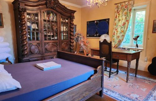 Charly House | Spacieuse maison de 3 chambres disposant d'un grand jardin