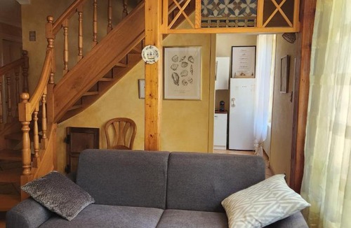 Charly House | Spacieuse maison de 3 chambres disposant d'un grand jardin