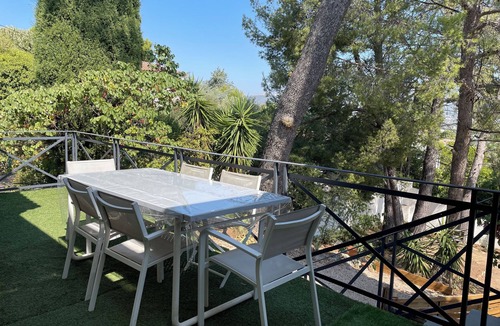 Les Olives House | Spacieuse Villa Dans les Pins