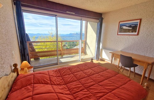 Saint-Michel-de-Chaillol Apartment | Spacious apt. for 9 in Chaillol with balcony, pets allowed