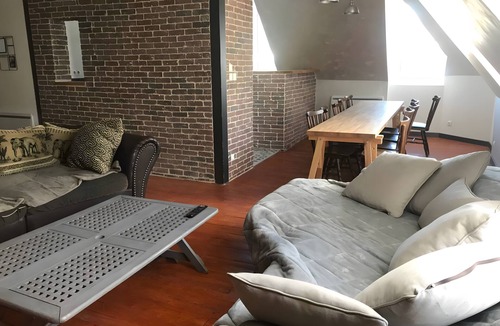 La Bourboule Apartment | Spacious 180 m² Duplex Holiday Home with Wi-Fi and Air Conditioning