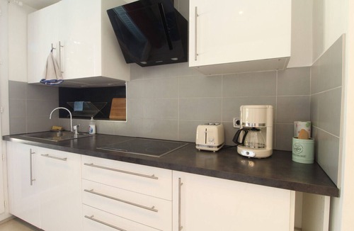 4th Arrondissement Apartment | Spacious and comfortable nest in Marseille 4th