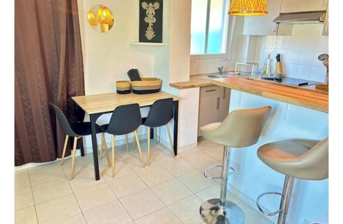 Antibes Apartment | Spacious, bright studio apartment, 33 m², Juan-les-Pins