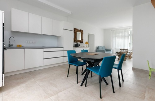 Le Croisic House | Spacious Charming House by the Marina