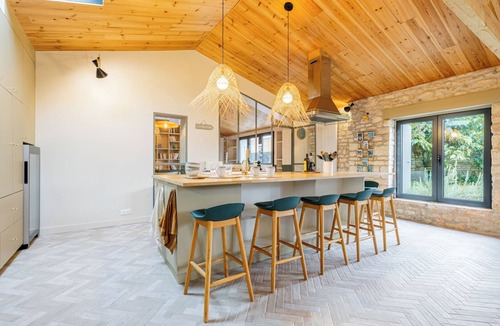 L'Echardiere House | Spacious House, Garden, Beach within walking distance