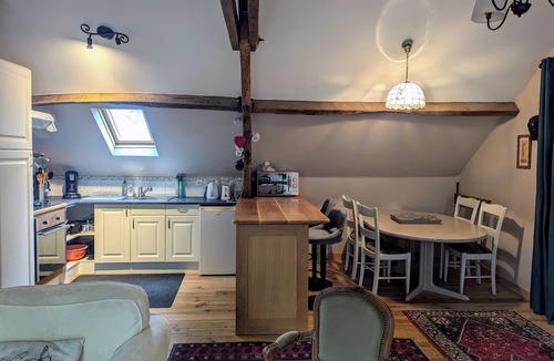 Anglars-Nozac Apartment | Spacious Gîte in Gourdon : Ideal for a Relaxing Stay in Nature