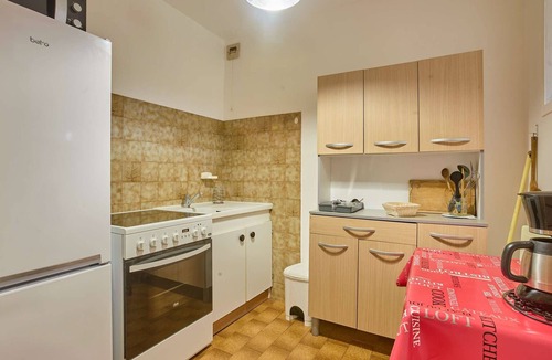 Barbotan-les-Thermes Apartment | Spacious T2 with Wifi in Barbotan - Pets Welcome