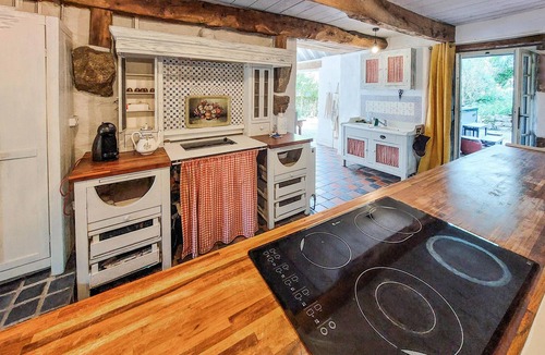 Bazouges-la-Perouse House | Spend your vacation in this inviting vacation home in a wonderful location.