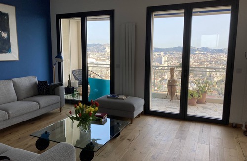 Prado-Perier Apartment | Splendid panoramic sea and city views