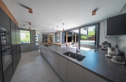 Vannes Villa | Splendide villa de standing avec piscine privée
