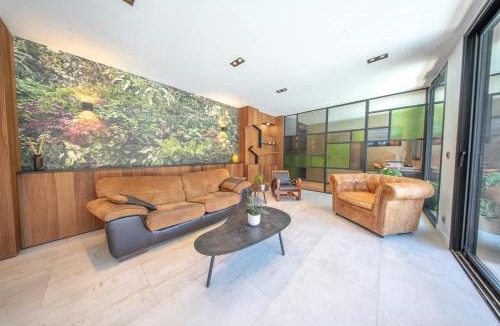 Vannes Villa | Splendide villa de standing avec piscine privée