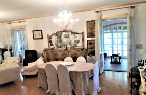 Revello Bed & Breakfast | Standard Blue Triple Room