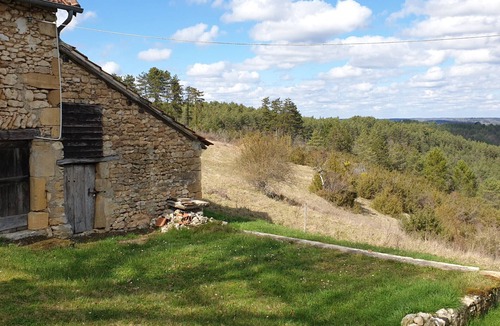 Fleurac Ski Chalet | Stone house for 5, in the countryside