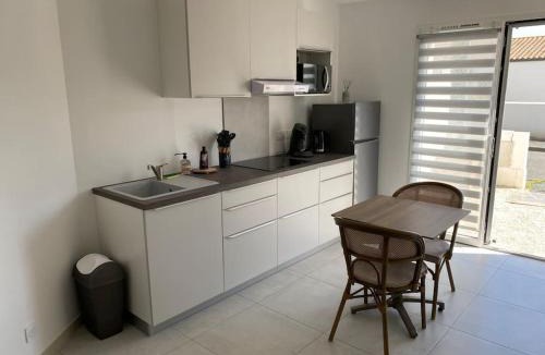 Angoulins Apartment | Studio 2 proche bord de mer 5 mn à pied