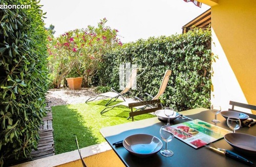 Boulouris-sur-Mer Apartment | Studio 4 people, private terrace and garden, 2 min from the beach