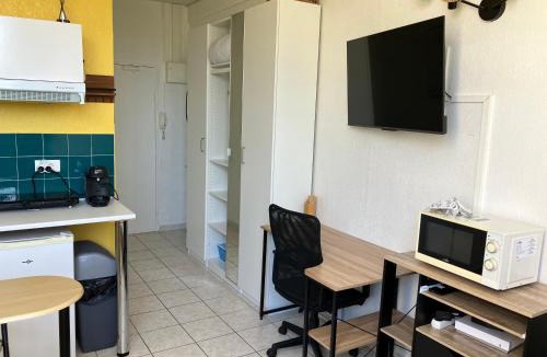 La Valette-du-Var Apartment | Studio a 4km de la mer