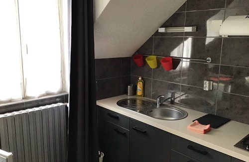 Rignac Apartment | Studio * Au petit bois; near Rocamadour