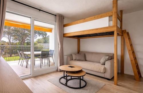 Saint-Aygulf Apartment | Studio avec piscine à 100 m de la plage