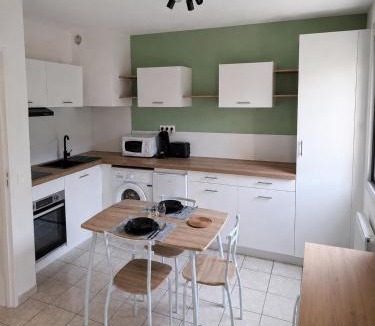 Figeac Apartment | Studio avec terrasse et jardin privatif - Figeac centre - Parking gratuit