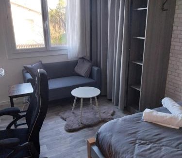 Goise-Champommier-Champclairot Apartment | Studio Beauséjour
