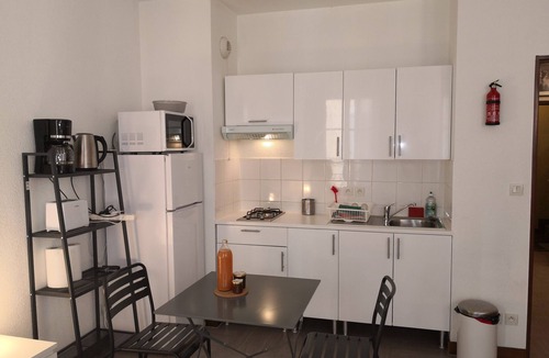 Secteur 2 Apartment | Studio below, Grenoble city center