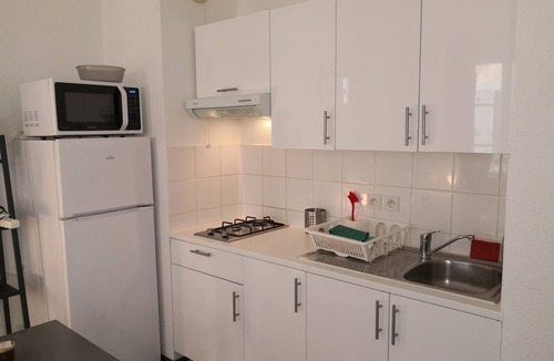 Secteur 2 Apartment | Studio below, Grenoble city center