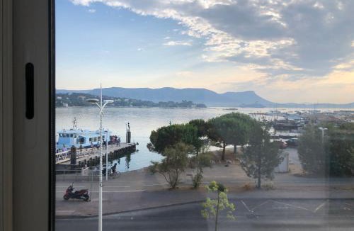 Les Sablettes Apartment | Studio Bord de Mer et VUE sur MER WIFI OFFERT