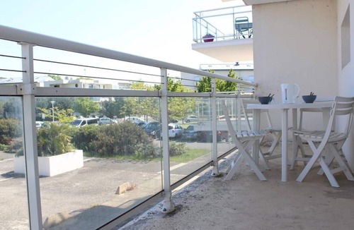 La Rochelle Apartment | Studio cabin 4 ppl, near beach, La Rochelle