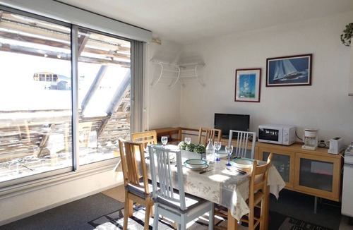 Piau Engaly Apartment | Studio cabin for 6 with balcony, south exposure, Club Engaly II