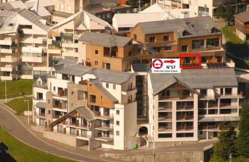 Eaux-Bonnes Apartment | Studio cabine à Gourette, 7 pers, animaux admis - FR-1-860-22