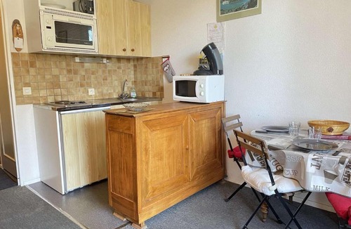 Risoul Apartment | Studio calme 4 pers, Risoul 1850, proche centre, casier à ski - FR-1-330-562