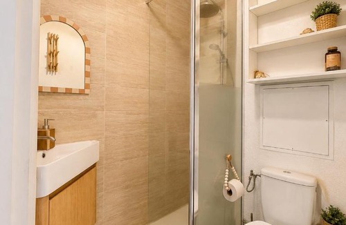 Tamaris Apartment | Studio calme, jardin, à 2 min de la mer, parking