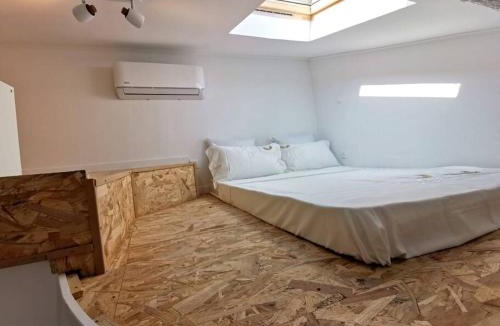 Les Arcs-sur-Argens Apartment | Studio centre ville LES ARCS avec vue sur massif des maures
