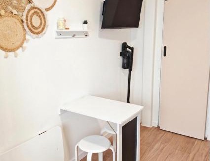 La Pradelle Apartment | Studio charmant et cosy tout équipé à 10 min gare