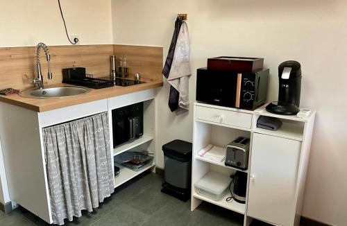 Alata Apartment | Studio climatisé chez l habitant