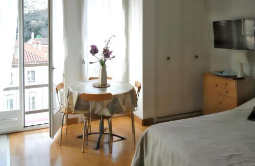 Amelie-les-Bains-Palalda Apartment | Studio confortable à Amélie-les-Bains-Palalda 28 m² avec balcon