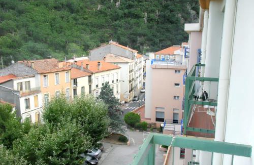 Amelie-les-Bains-Palalda Apartment | Studio confortable à Amélie-les-Bains-Palalda 28 m² avec balcon