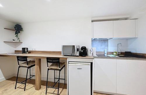 Clermont Ferrand City Centre Apartment | Studio coeur centre ville N3