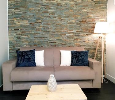 Prado - Republique Apartment | Studio Cosy centre Cannes