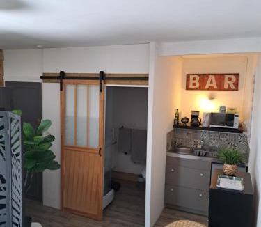 Carantec Apartment | Studio d hotes 1er etage