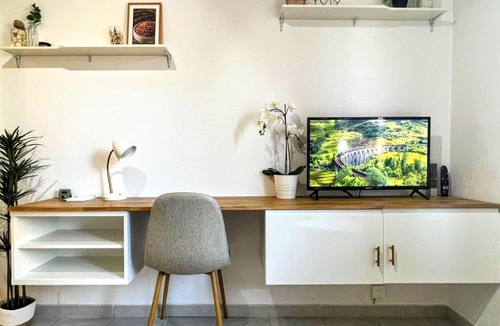 Saint-Charles Apartment | Studio EDEN - Cosy - Gare Saint Charles - Stade Vélodrome -