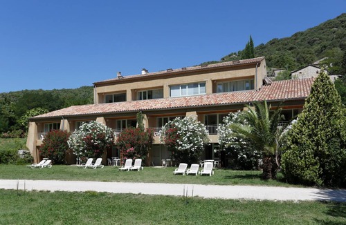 Vallon-Pont-d'Arc Apartment | Studio flat ∙ 1 bedroom ∙ 2 guests