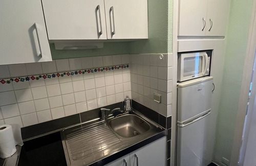 Dax Apartment | Studio "Foch 22" – Ideal for Spa Guests with Air Conditioning - Conciergerieland