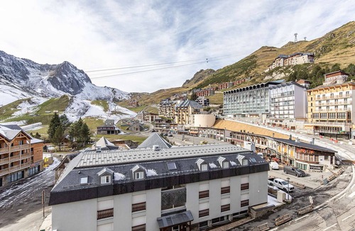 La Mongie Apartment | Studio for 5 near slopes, balcony, ski locker, non-smoking