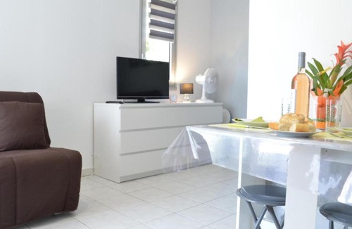 Frejus Plage Apartment | Studio Fréjus, 1 pièce, 4 personnes - FR-1-226A-183