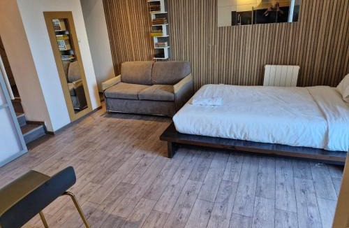 Noyal-Chatillon-sur-Seiche Apartment | Studio Cosy à 5 minutes de Rennes - 3 personnes