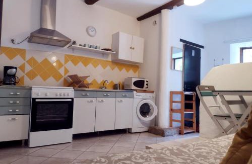 Riez Apartment | Studio Genêt Verdon Provence